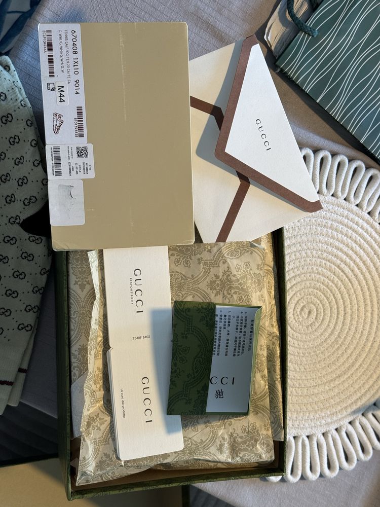Обувки на gucci чисто нови унисекс