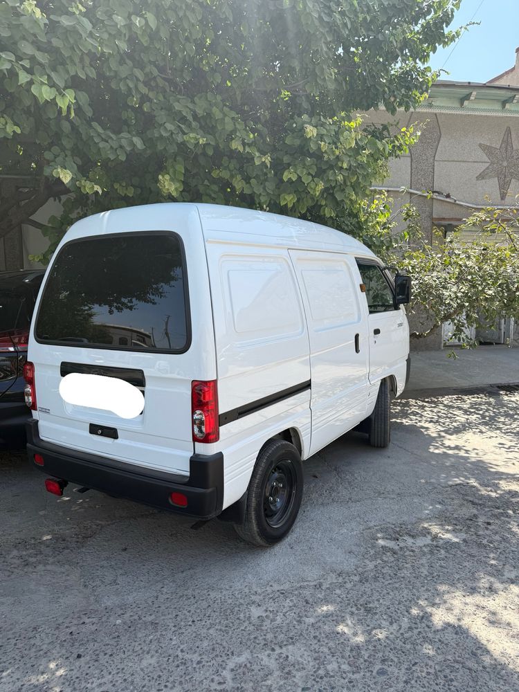 Damas  Van 2025