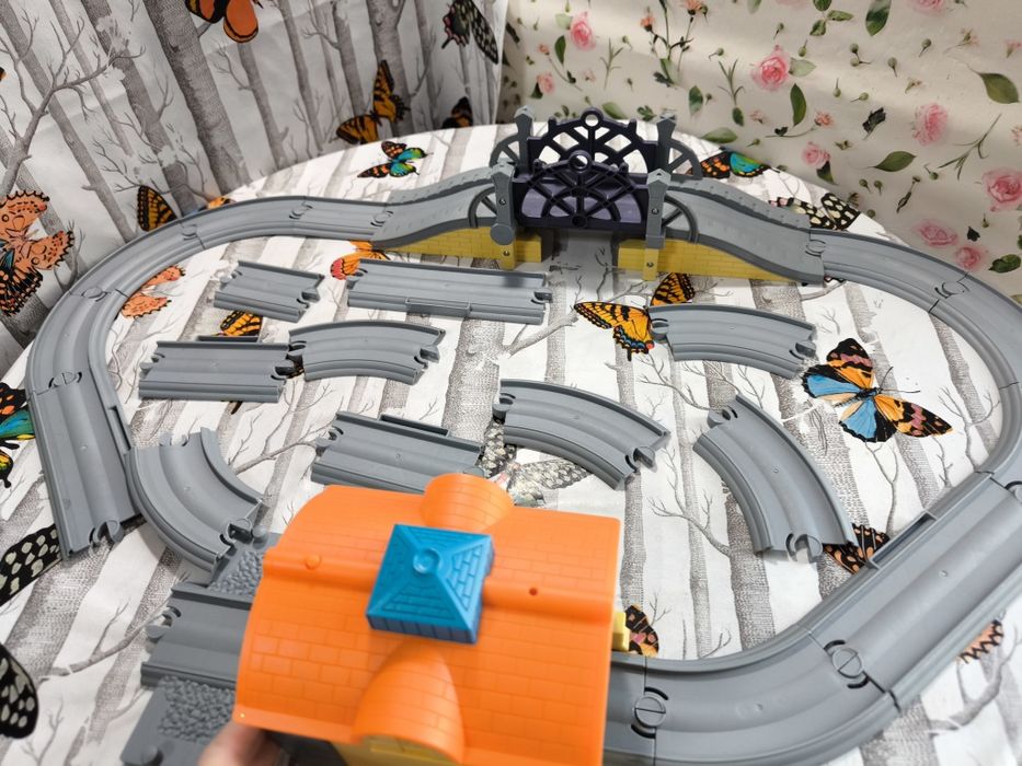 Set gara cu șine Thomas