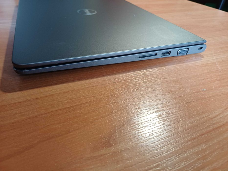 14' Dell™i7-7th/8GB DDR4/Nvidia 940MX 4GB DDR5/256GB SSD