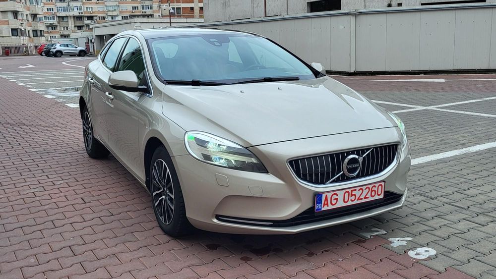 Volvo V40 Inscription Extra Full!!!