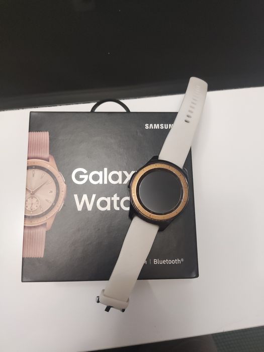 Продам часы Galaxy Watch