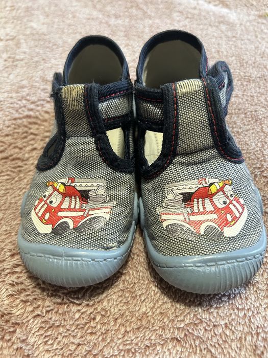 Боси пантофи Колев и Колев