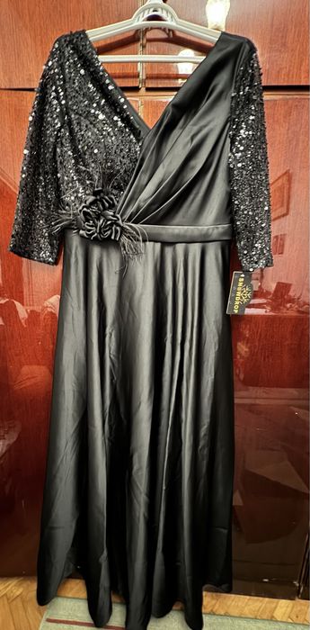 Rochie Ocazie Neagră cu Paiete si Floare, Noua cu etichetă