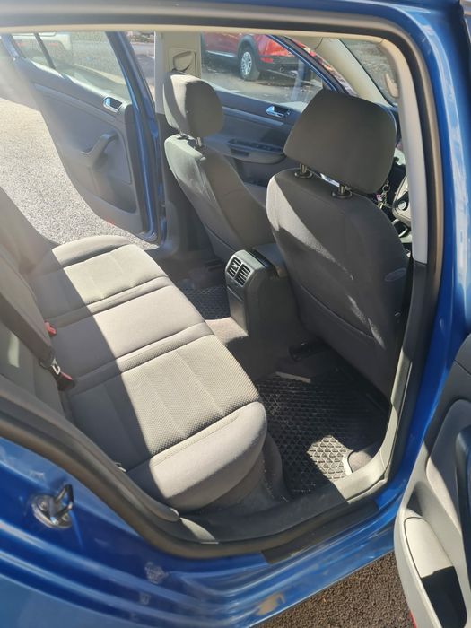Volkswagen golf 5