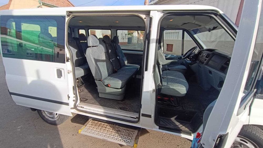 Ford Transit T280 9Locuri