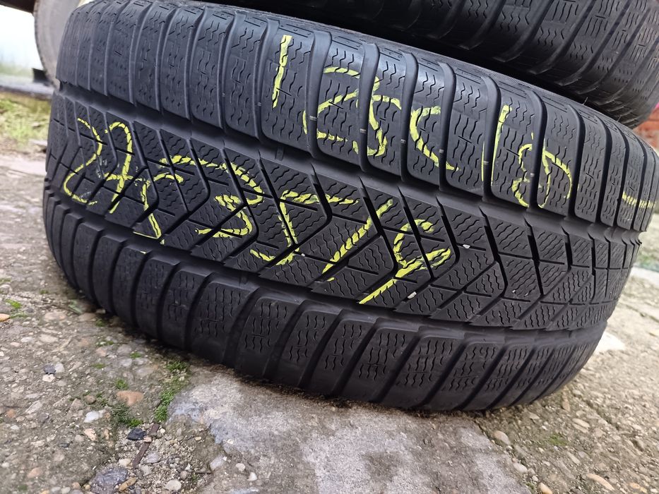 Anvelope MS iarna 275 35 19 pirelli runflat 2018 5.6mm