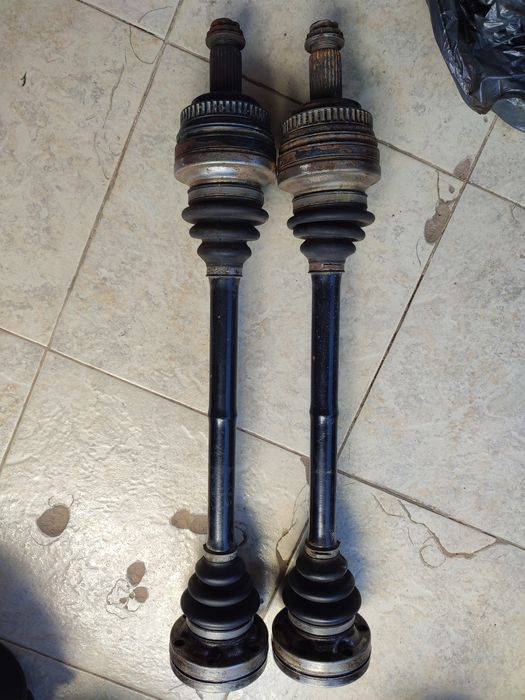 Продавам големи полуоски от е36 за диф 188