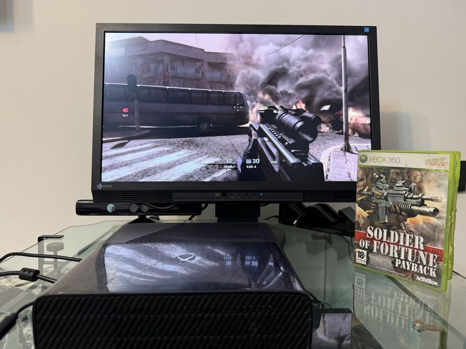 Consola Xbox360 elite + senzor kinect