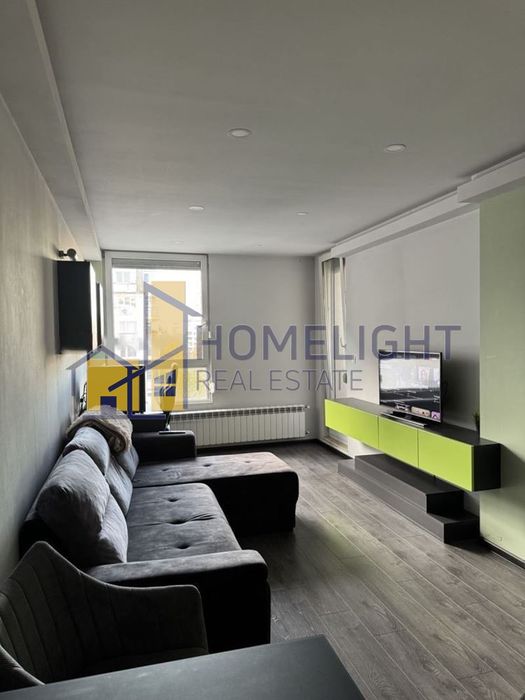 Двустаен апартамент в кв. Младост 4