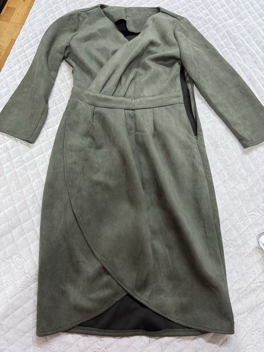 Женакая одежда. Все по три тыс тнг отдам.