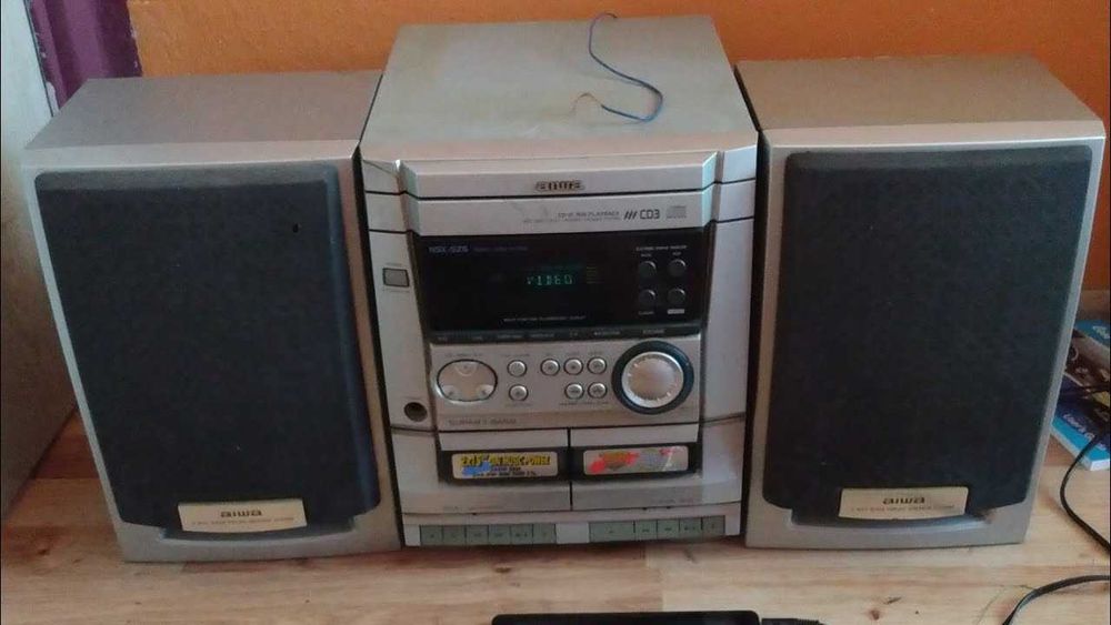 Combina audio aiwa