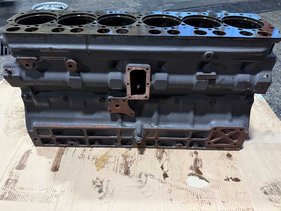 3638608M1 Цилиндров Блок СИСУ двигател