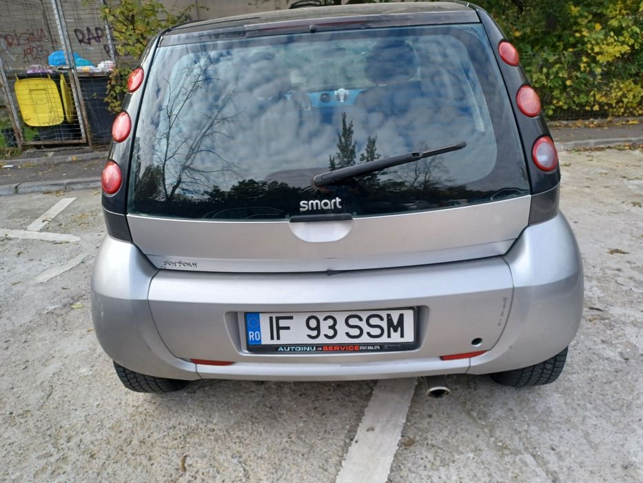Autoturism Smart forfour