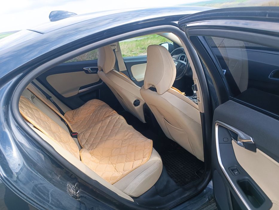 Volvo S60 2011 2.0 D3 5 cilindri