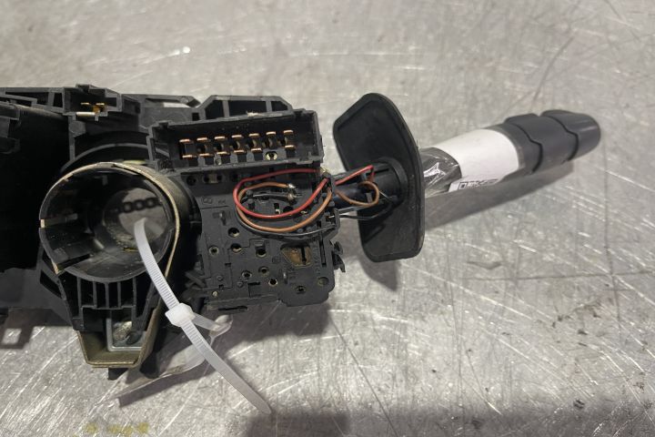 Ansamblu manete spirala volan 34446405 Dacia Logan prima generatie