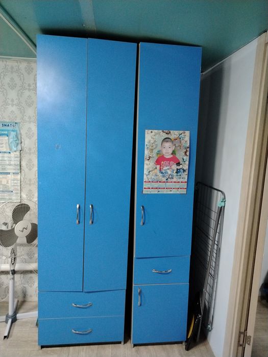 Продам шкаф плательный