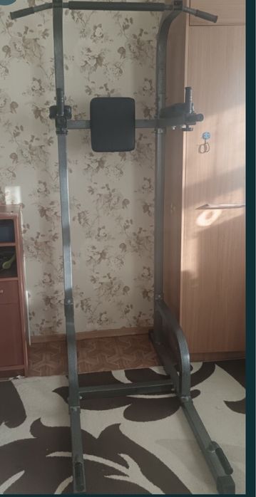 Турник напольный