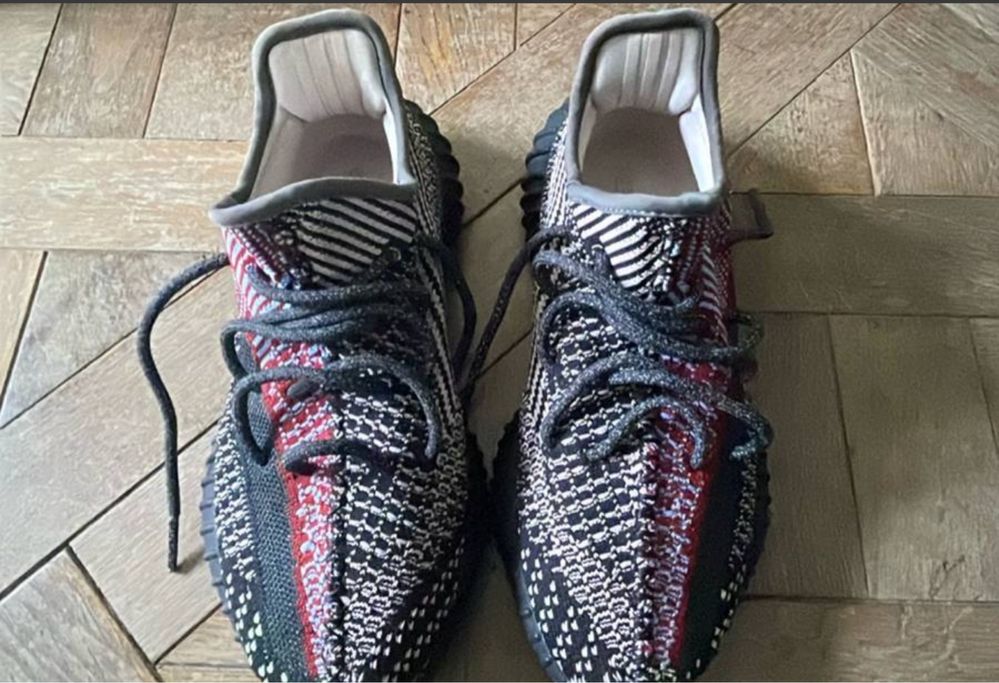 Обувки Yeezy Yecheil (Non-Reflective)