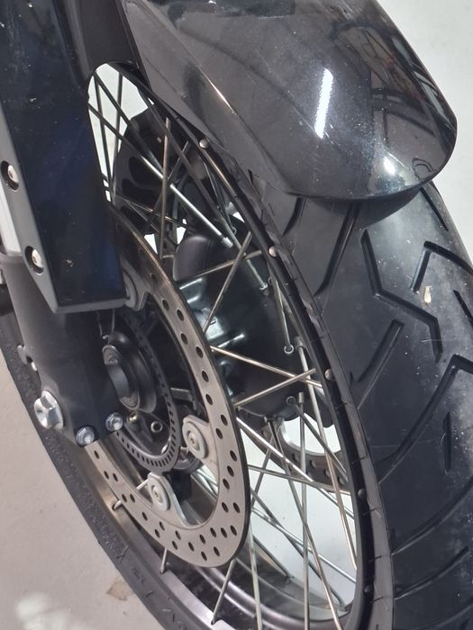 Honda vfr 1200x vand(schimb cu auto cutie automata)