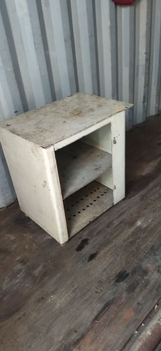 Шкаф для инструмента