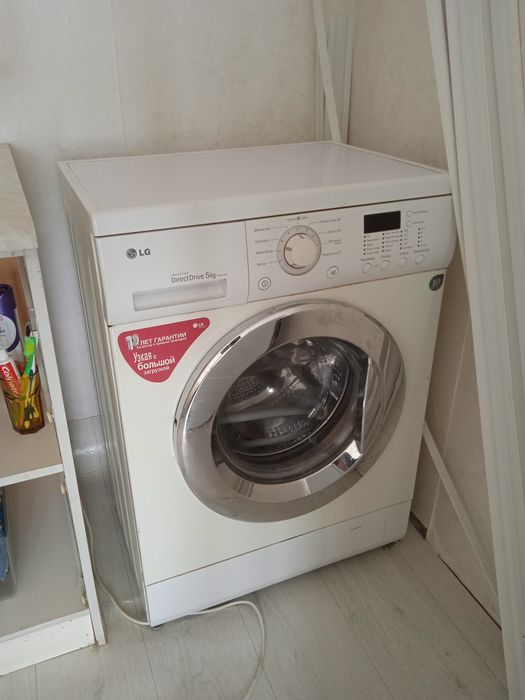 На запчасти Продаю стиральную машину