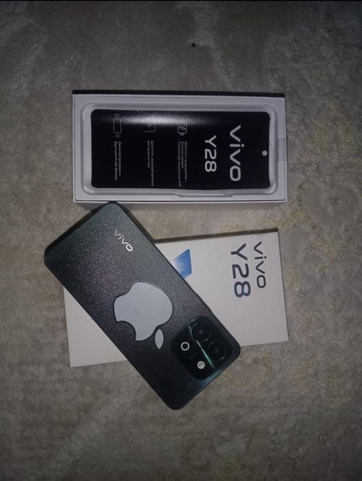 Телефон VIVO Y28
