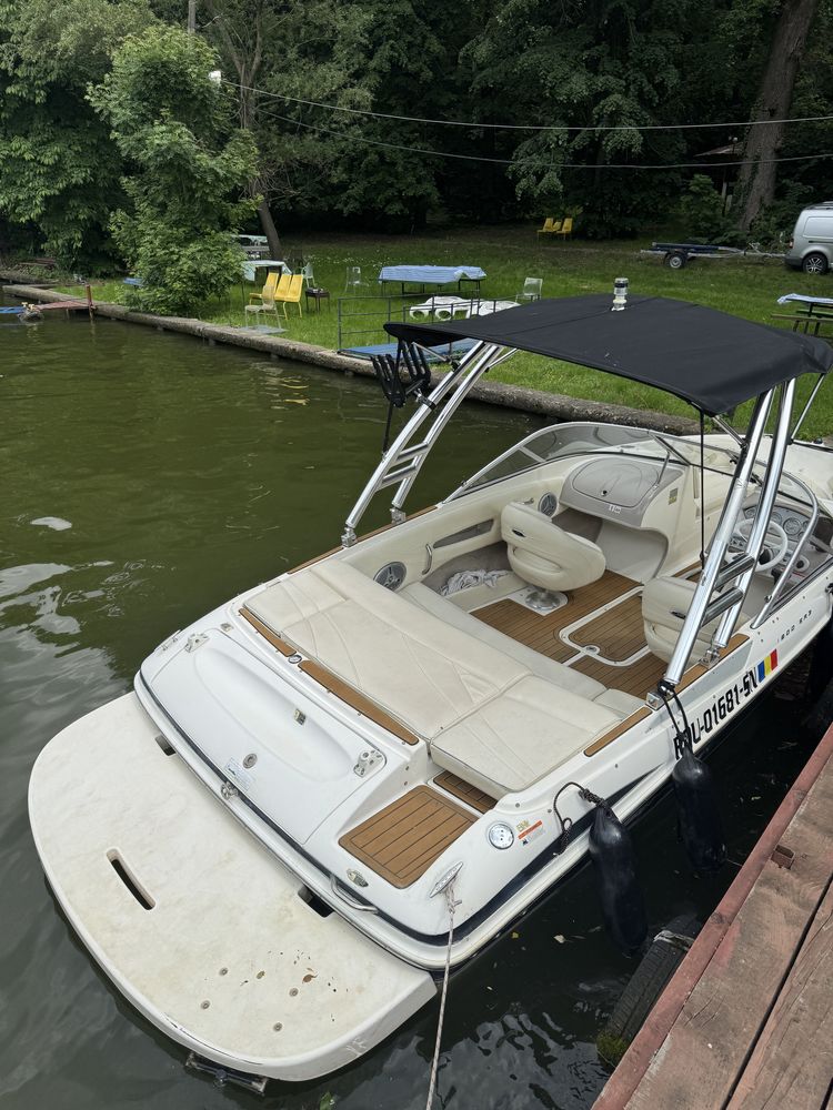 Barca cu motor inbord  Maxun 1800