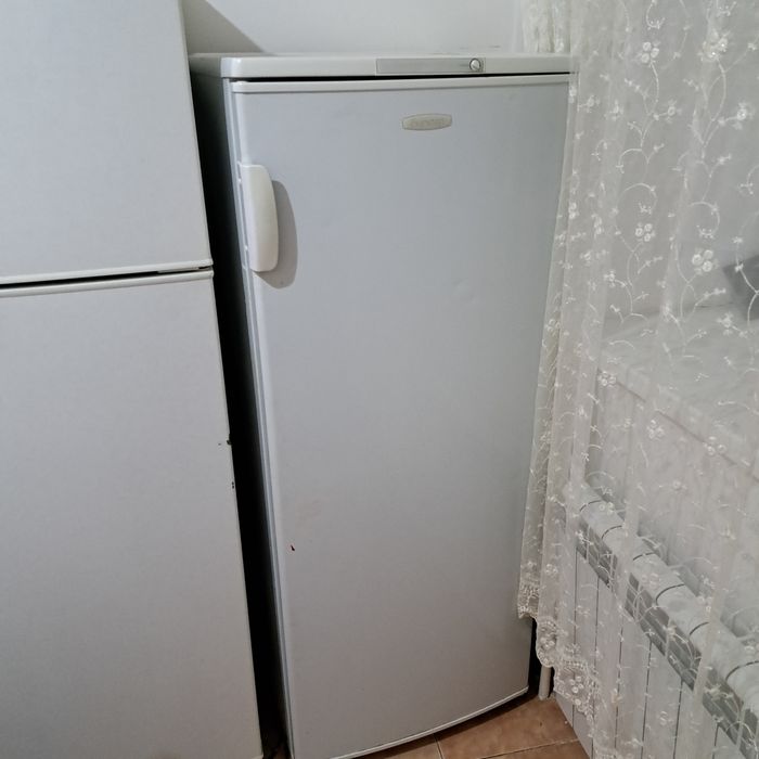 Продам холодильник бирюса