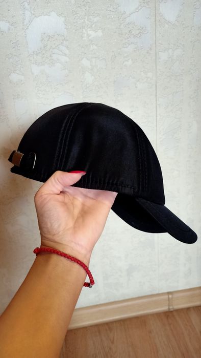 Продам бейсболку