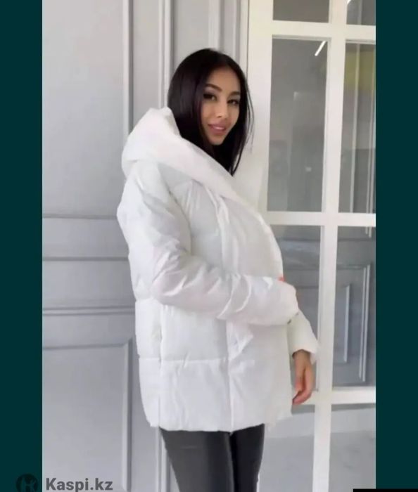 Пуховик белоснежный, 52размер