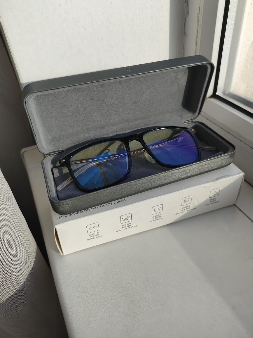 Солнцезащитные очки Xiaomi HMJ02TS вайфареры однотонные