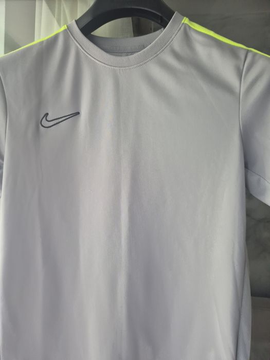Tricou băieți Nike xl 158-170 cm