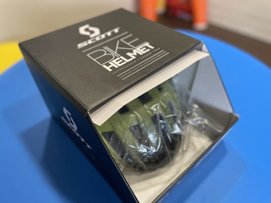 Vând cască MTB Scott ARX Plus - mărimea L (produs sigilat)