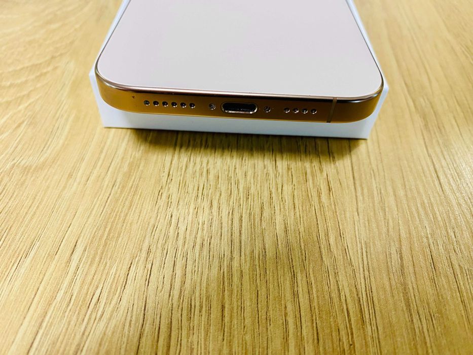 НОВ !! Apple iPhone 16 Pro Max, 256GB, 5G, Desert Titanium, Технополис