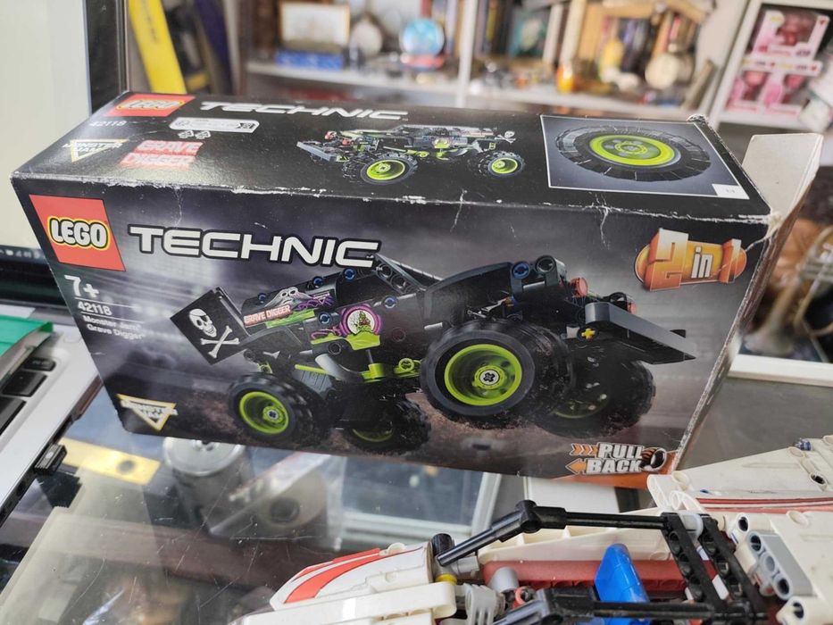 Лот лего техник 42023 / 42118 / 42040 lego technic