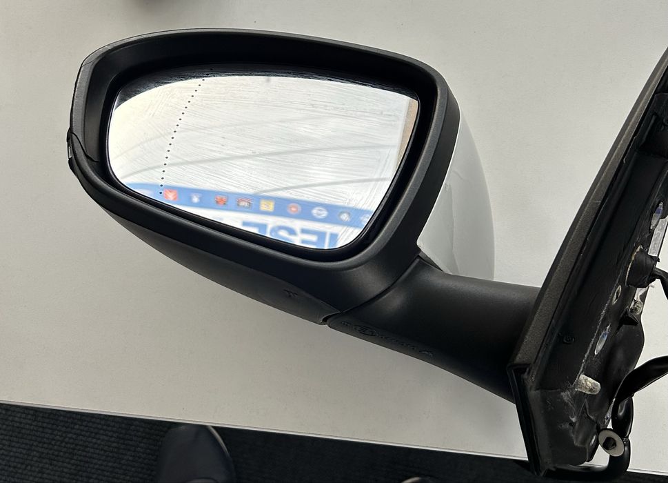 Vand oglinda laterala completa partea stanga Megane 4 Sedan 2018