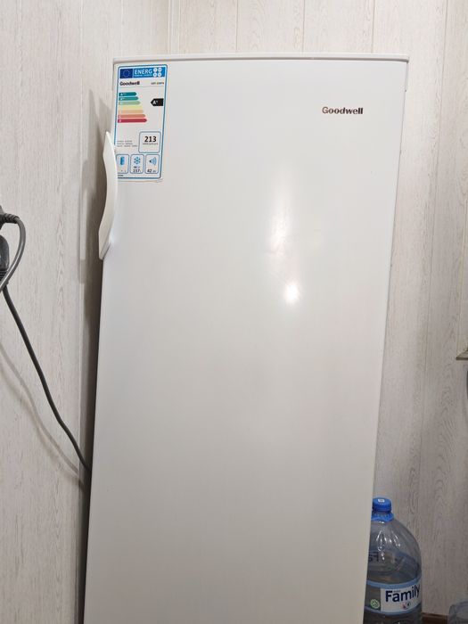 Продам морозильник goodwell grf-208fn
