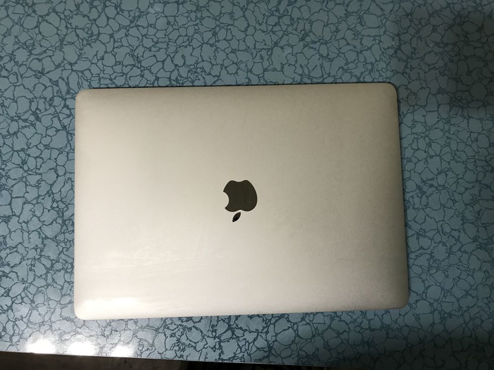 MacBook Pro 2017 MacOS