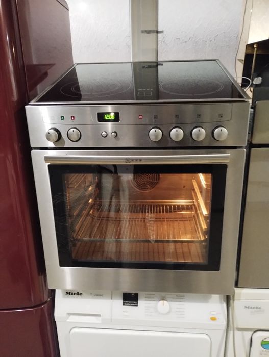 Фурна с плот NEFF