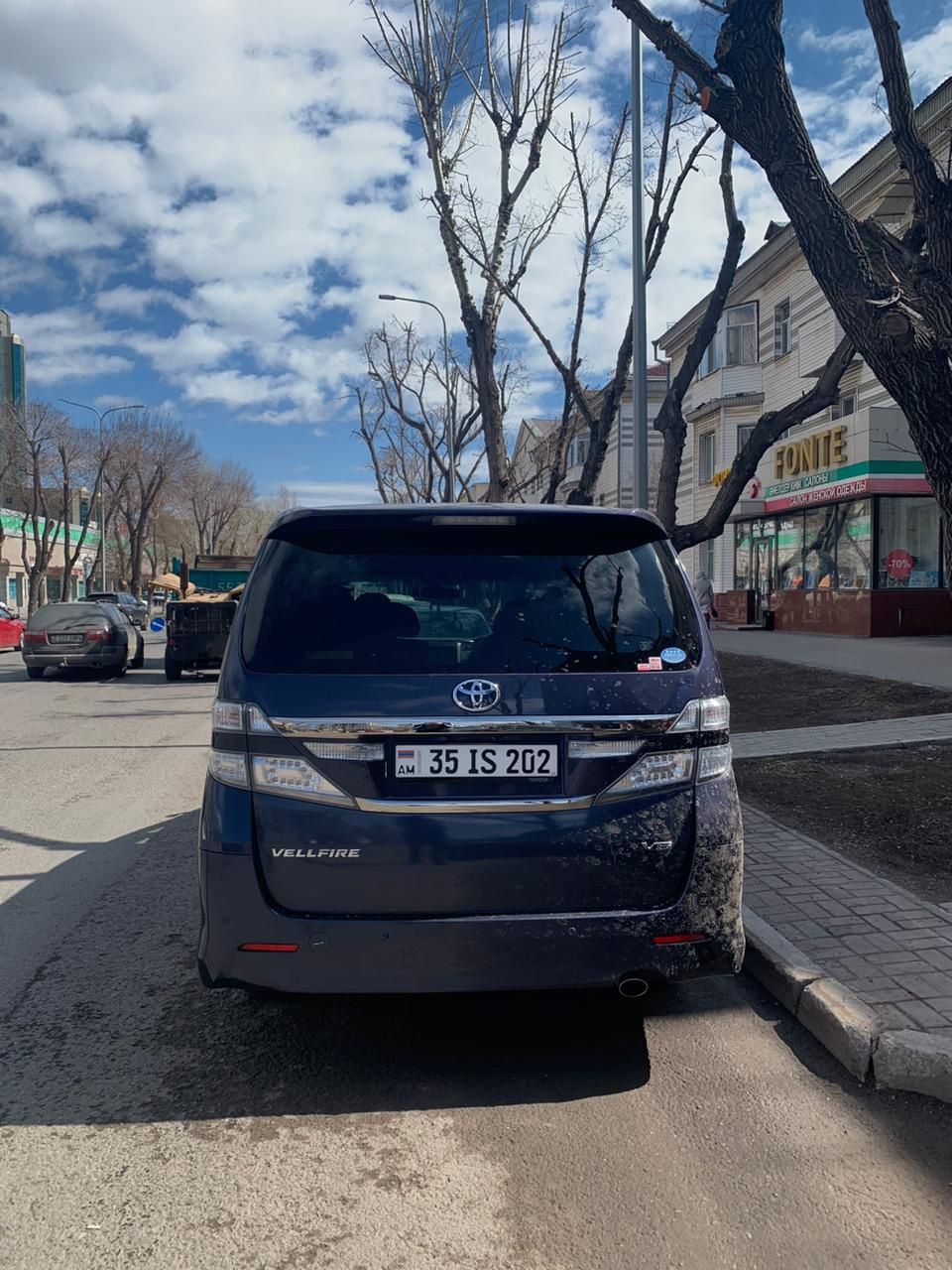 Продам срочно,Toyota Vellfire