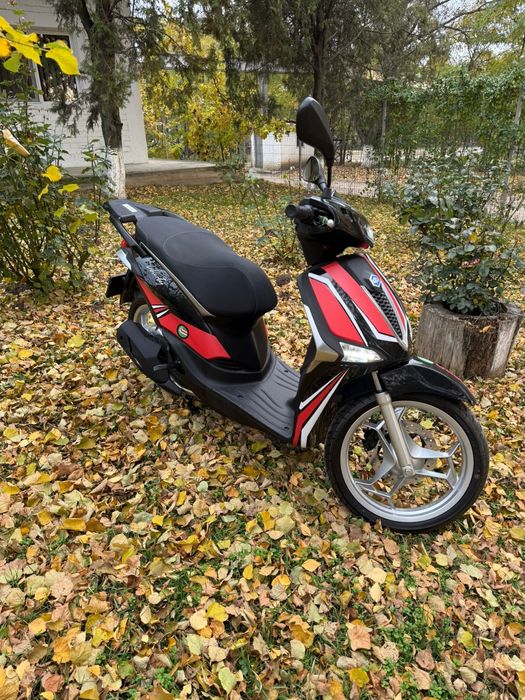 Scuter Piaggio Liberty 125 ABS E5+, 2025, nou