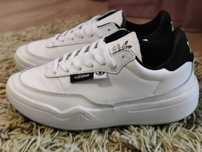 Adidas EUR 37 1/3, EUR 4 1/2 без забележки