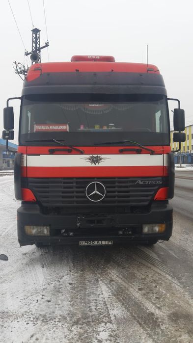 Продам тягач Mercedes-Ben's Actros
