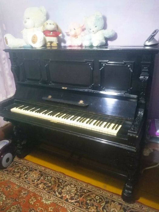 Продаю пианино Ернст Капс.