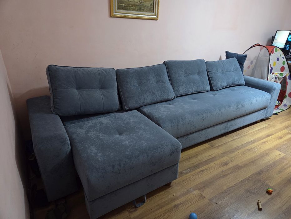Продается новый диван угловой