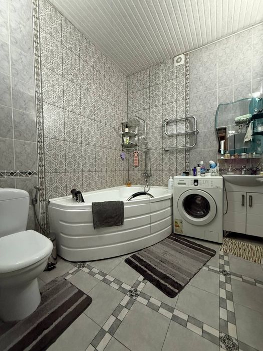 Квартира Первушка 3/4/4  81 кв.м