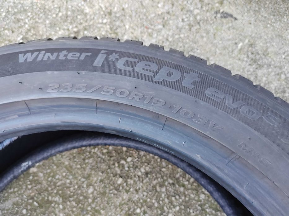 235/50/19 1бр.Hankook Зимна гума