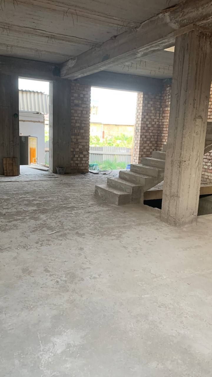 Продаются 2-Коттеджа, 2этажа по 2сотки, в махале Мажмунтол