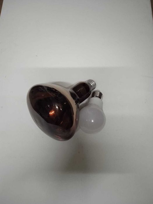 Продам инфракрасную лампу